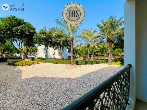 One Month Free ! Luxurious Brand new Building ! Closed To Metro ! With All Aminities ! Ready to Move