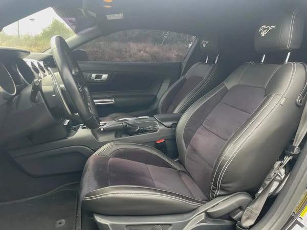 Ford Mustang Gt 2022 V8 5.0L