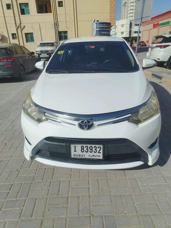 Toyota Yaris Sport 2014 - GCC Specs t