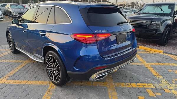 2023 Mercedes-Benz GLC 300 4MATIC - American Specs - GCC Stock