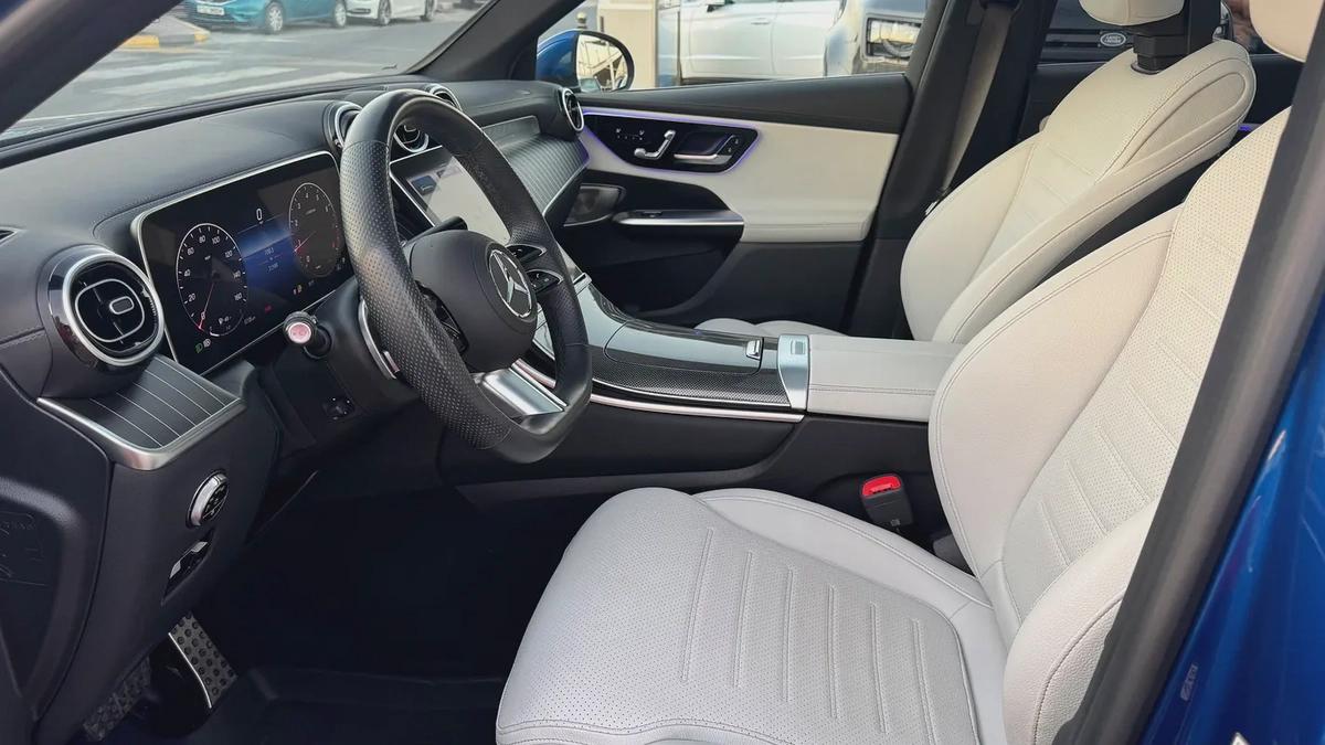 2023 Mercedes-Benz GLC 300 4MATIC - American Specs - GCC Stock-11-11