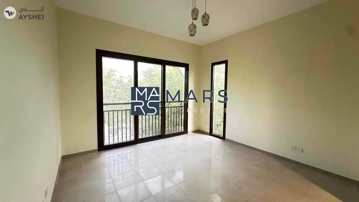 π Luxurious Corner Villa for Rent β AED 185,000 Yearly π-17-17