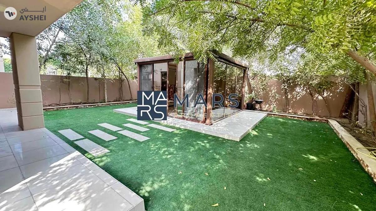 π Luxurious Corner Villa for Rent β AED 185,000 Yearly π-1-landscape