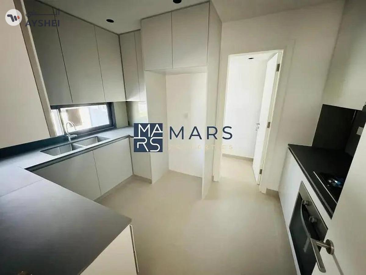 Corner Unit Ready To Move in Gated Community-4-4