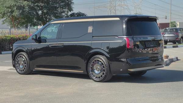 ZEEKR 009 Glory Edition