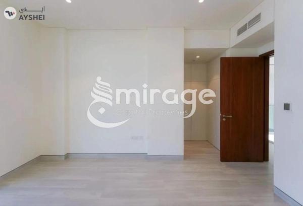 TOWNHOUSE FOR SALE IN NAD AL DHABI, AL JUBAIL ISLAND