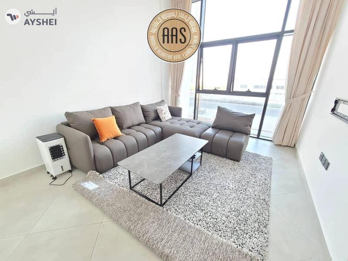 Luxury store room 3bhk 3bathrooms in 130k balcony wardrobes 1parking free-8-8