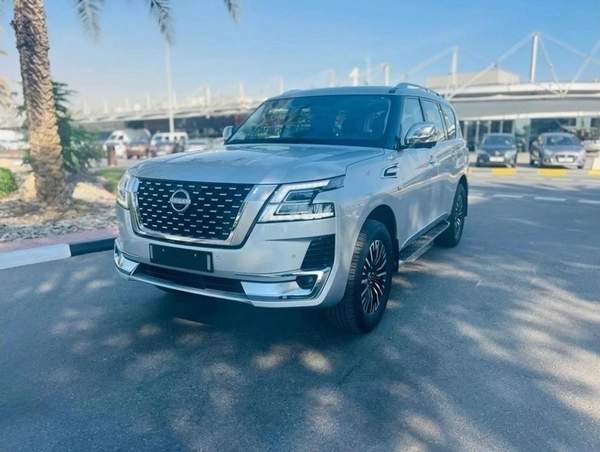 Nissan Patrol V8 PLATINUM 2024 0KM (Export)