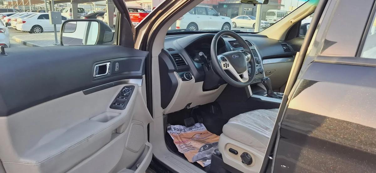 فورد اكسبلورر موديل. 2014 خليجي بحالة ممتازة جدا-4-4