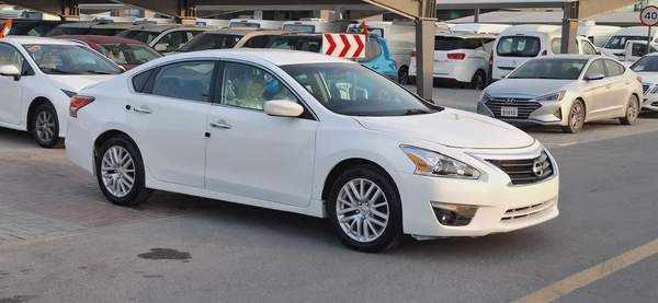 Nissan Altima S 2015 - Canadian Specs - GCC Ready