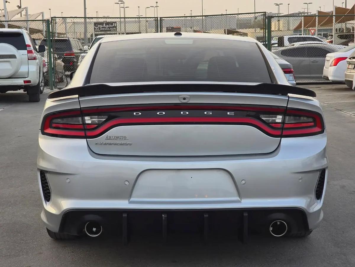 دودج تشارجر 2020 مواصفات امريكية SXT بحالة جيدة-6-6