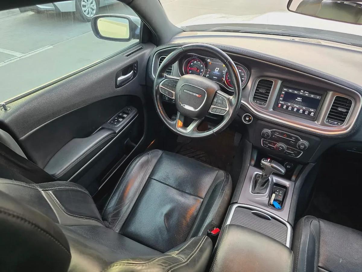 دودج تشارجر 2020 مواصفات امريكية SXT بحالة جيدة-7-7