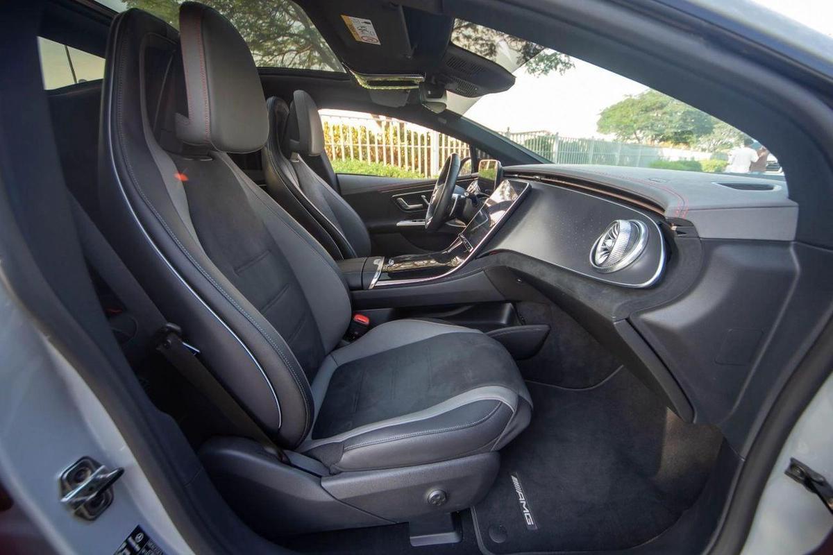 Mercedes-Benz EQE 43 2023 Mercedes-AMG EQE 43 4MATIC — 15,000 km only Fully electric luxury-performance sedan. Dual-motor-16-16