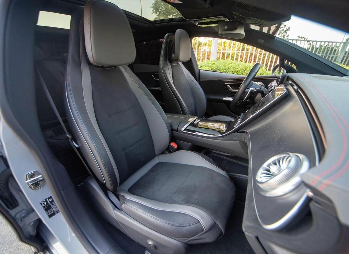 Mercedes-Benz EQE 43 2023 Mercedes-AMG EQE 43 4MATIC — 15,000 km only Fully electric luxury-performance sedan. Dual-motor-17-17