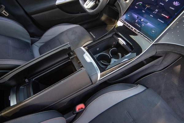 Mercedes-Benz EQE 43 2023 Mercedes-AMG EQE 43 4MATIC — 15,000 km only Fully electric luxury-performance sedan. Dual-motor