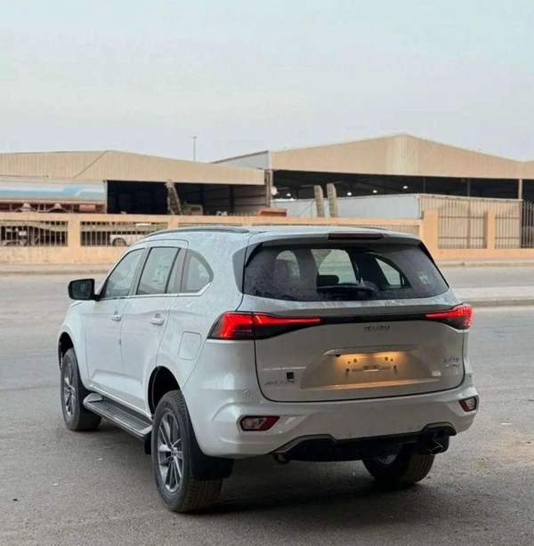 Isuzu MU X NEW ISUZU MU-X Turbo Diesel 3.0 — Full Option