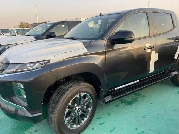 Mitsubishi L200 sportero deseil 4x4 full option automatic
