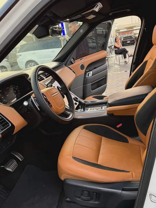 Land Rover Range Rover Sport HSE Supercharged 2018 GCC Specs