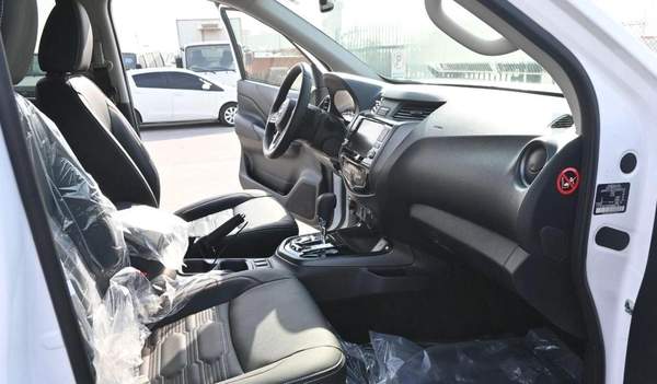 Nissan Navara FULL OPTION