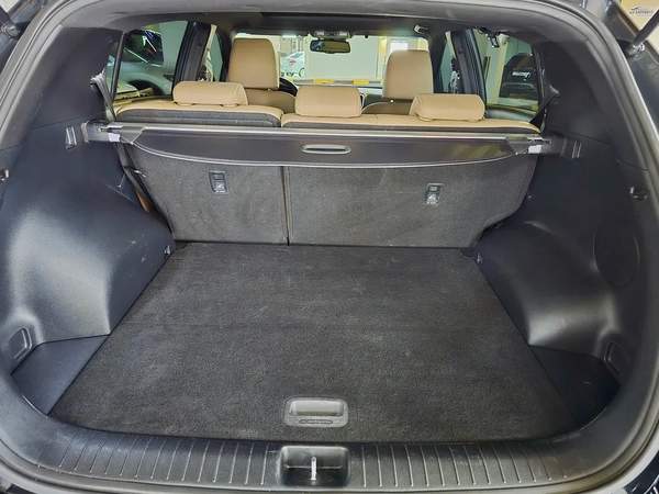 AGENCY SERVICE HISTORY PANORAMIC ROOF LEATHER SEAT CAMERA SCREEN FULL OPTION 2020 II GCC Specs