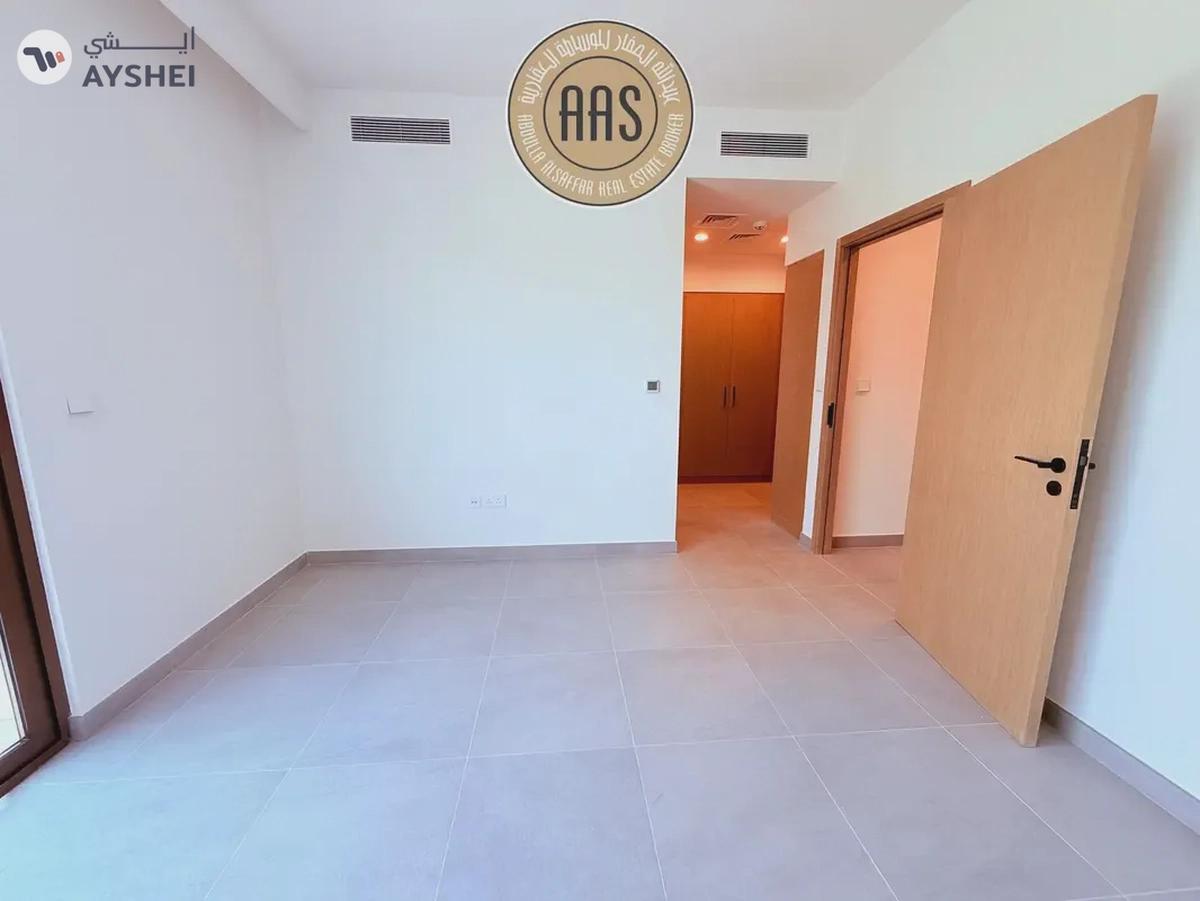 READY TO MOVE SPACIOUS BRAND NEW 4 BR+MAID VILLA AVAILABLE FOR RENT-5-5