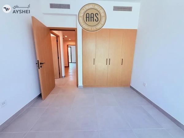 READY TO MOVE SPACIOUS BRAND NEW 4 BR+MAID VILLA AVAILABLE FOR RENT