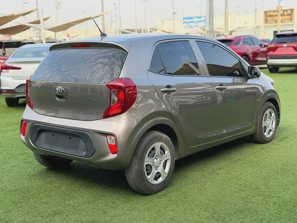 Kia Picanto Base 2019 - GCC—FREE ACCIDENT—LOW MILAGE—EXCELLENT CONDITION