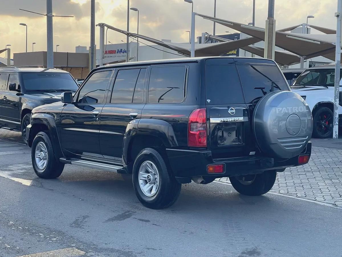 Nissan Patrol Safari - 2019 - GCC Specs - Safari Trim-3-3