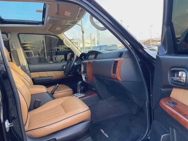 Nissan Patrol Safari - 2019 - GCC Specs - Safari Trim