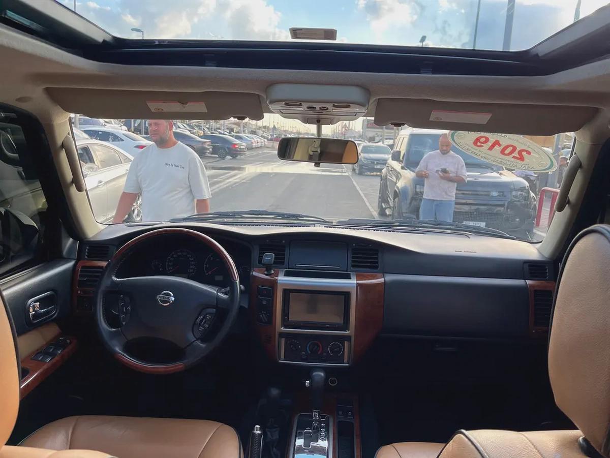 Nissan Patrol Safari - 2019 - GCC Specs - Safari Trim-19-19