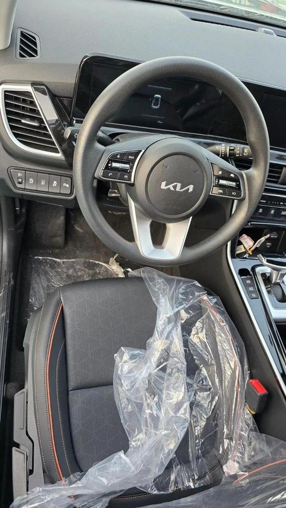 Kia Seltos 1.5L-3-3