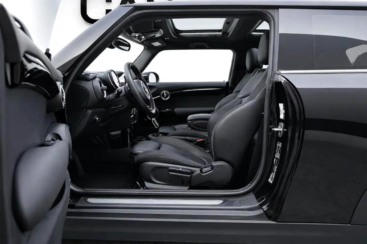 AED 960 P.M l 0% Down Payment l Mini Cooper S l 1 Year Warranty-5-5