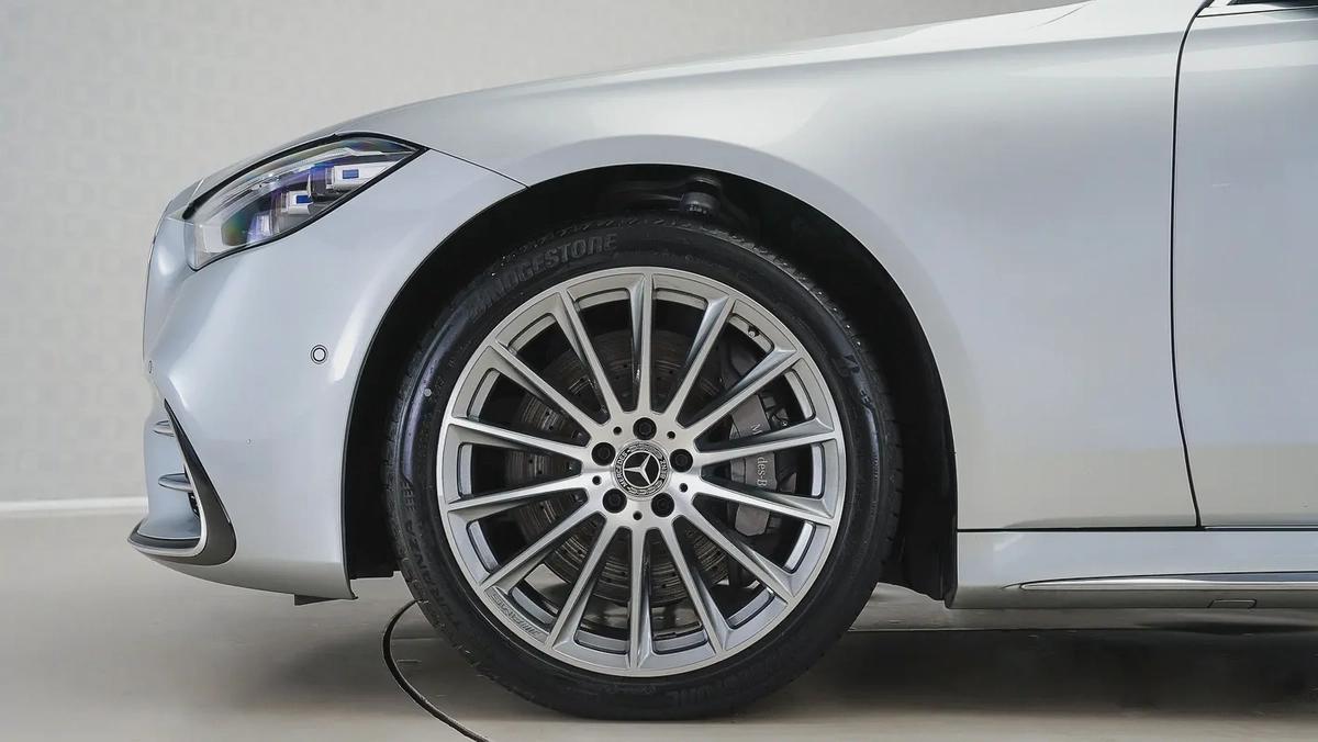 Special Offer | AED 5,881 PM | Low Kilometer | S500 AMG Line-11-11