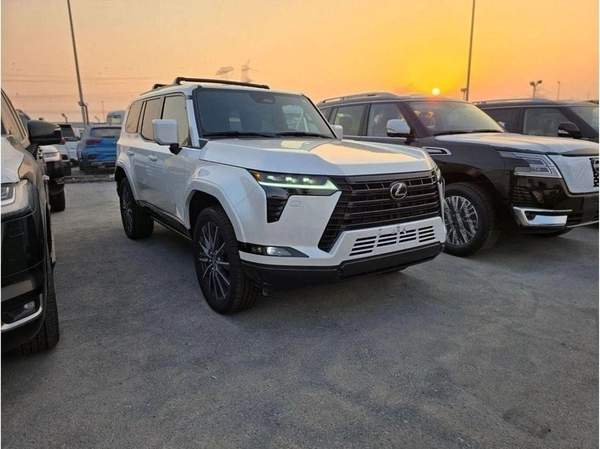 New Lexus GX550 2024
