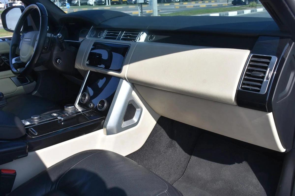 RANGE ROVER LWB SC 2020 | WHITE-3-3