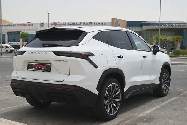 EMI 1,350 AED - JETOUR DASHING 1.6T LUXURY 2025 - READY TO DRIVE - NO WAITING