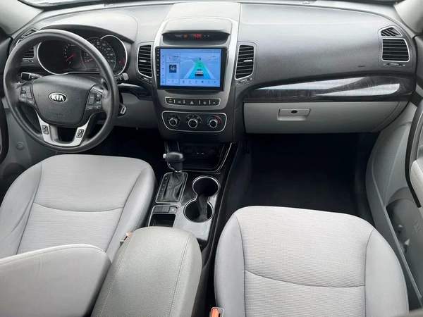 Kia Sorento SX 2015 - American Specs - Well Maintained