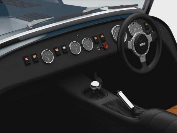 Cash: 259,000 AED | 2025 Caterham Super Seven 2000 / Caterham Warranty