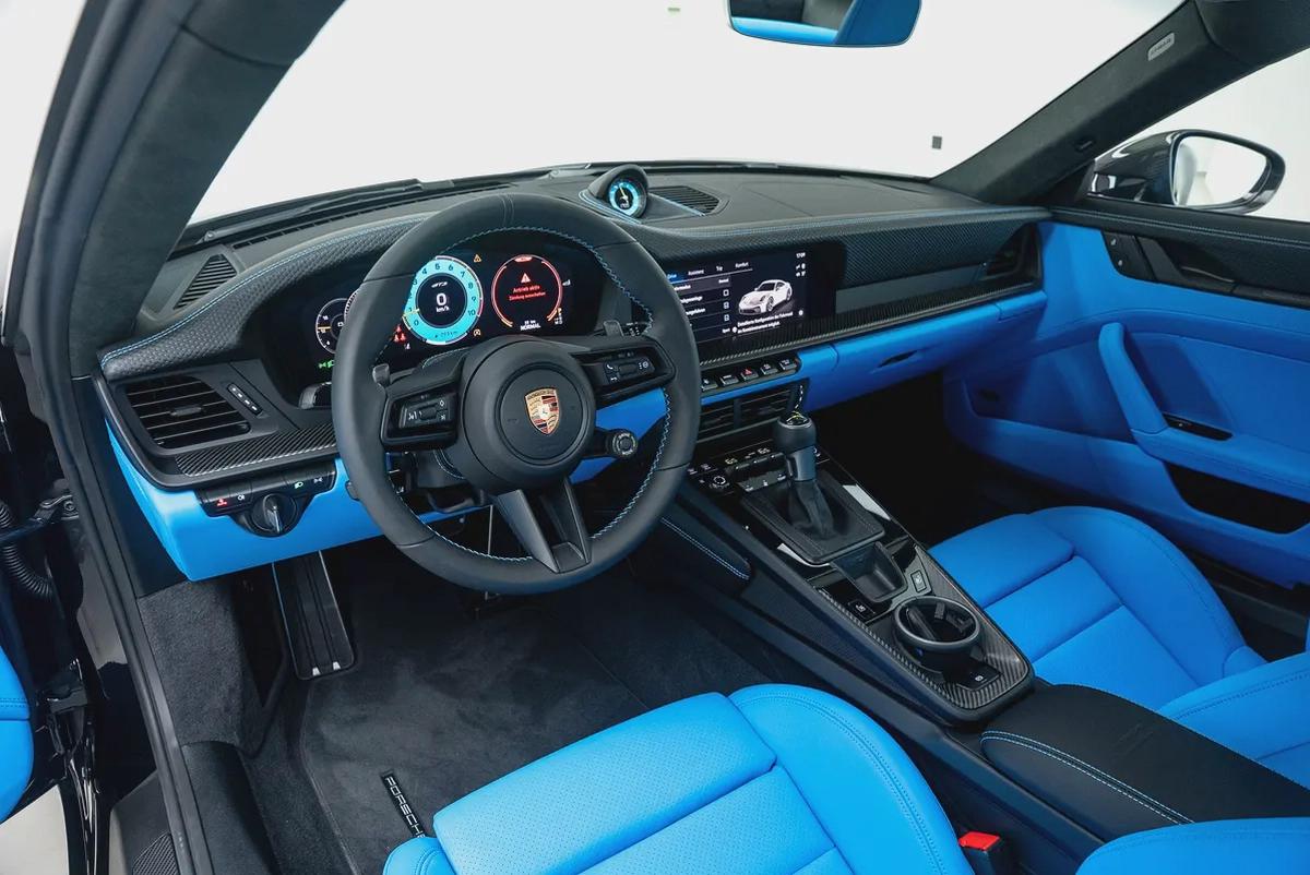 2025 PORSCHE 911 GT3 TOURING | MAIN DEALER WARRANTY | HIGH SPEC-8-8