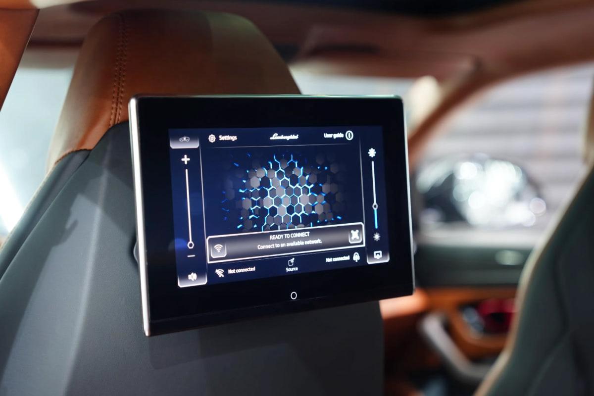 Lamborghini Urus S 60th Anniversary-5-5