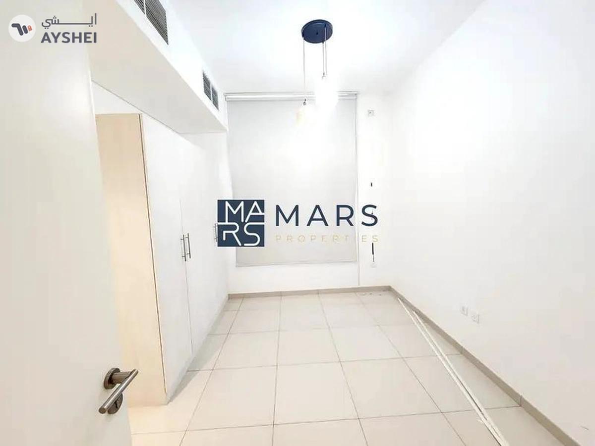 Middle unit!! 2BR Villa Available With Maid Room Nasma Residence-11-11