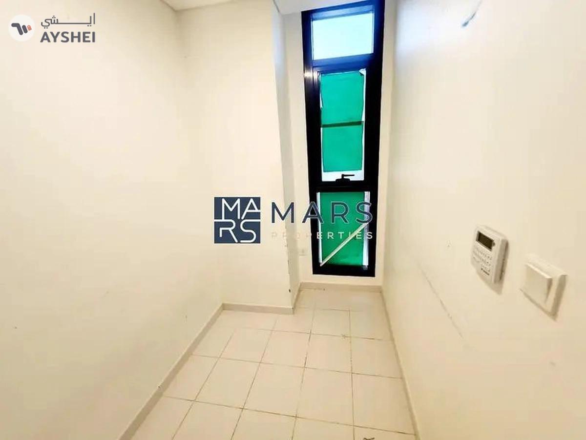 Middle unit!! 2BR Villa Available With Maid Room Nasma Residence-0-landscape