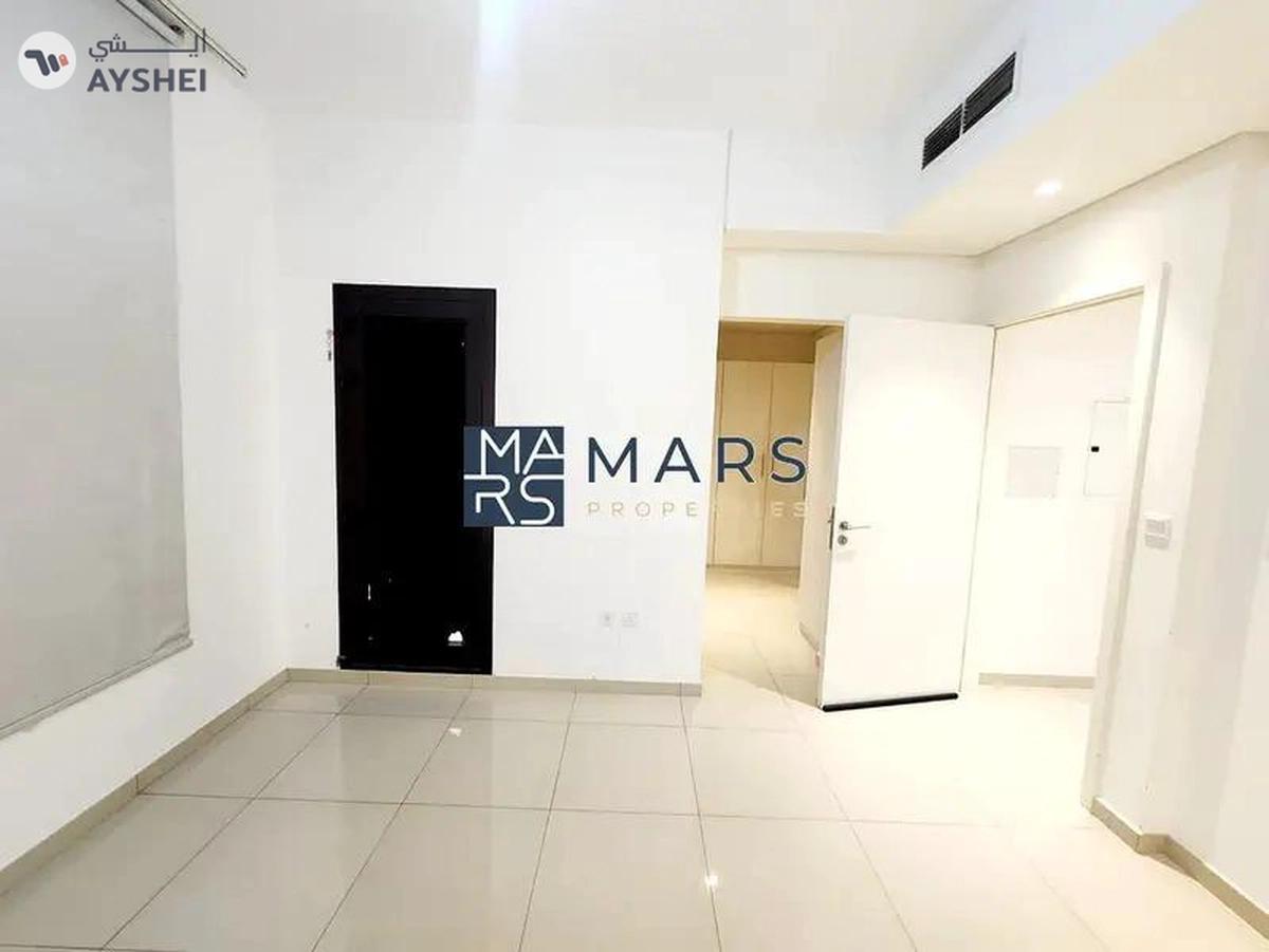 Middle unit!! 2BR Villa Available With Maid Room Nasma Residence-5-5