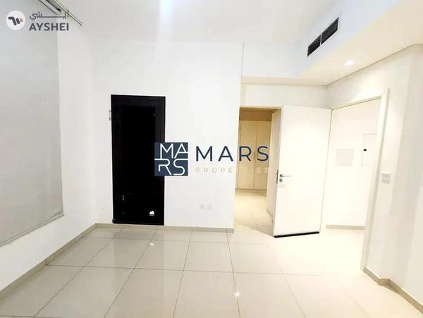 Middle unit!! 2BR Villa Available With Maid Room Nasma Residence