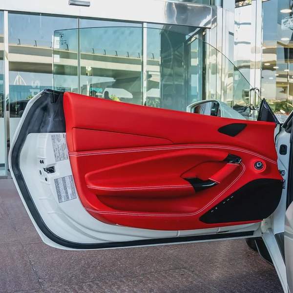 2022 FERRARI F8 TRIBUTO DONE ONLY 1300KM