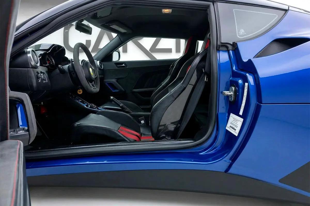 AED 4,308 P.M l 0% Down Payment l Sport Coupe l Excellent Condition-6-6