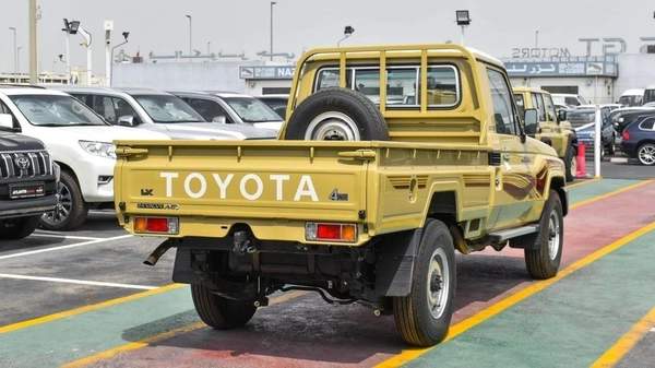 Toyota Land Cruiser Pick Up Classic 4.5L V8 Double Tank