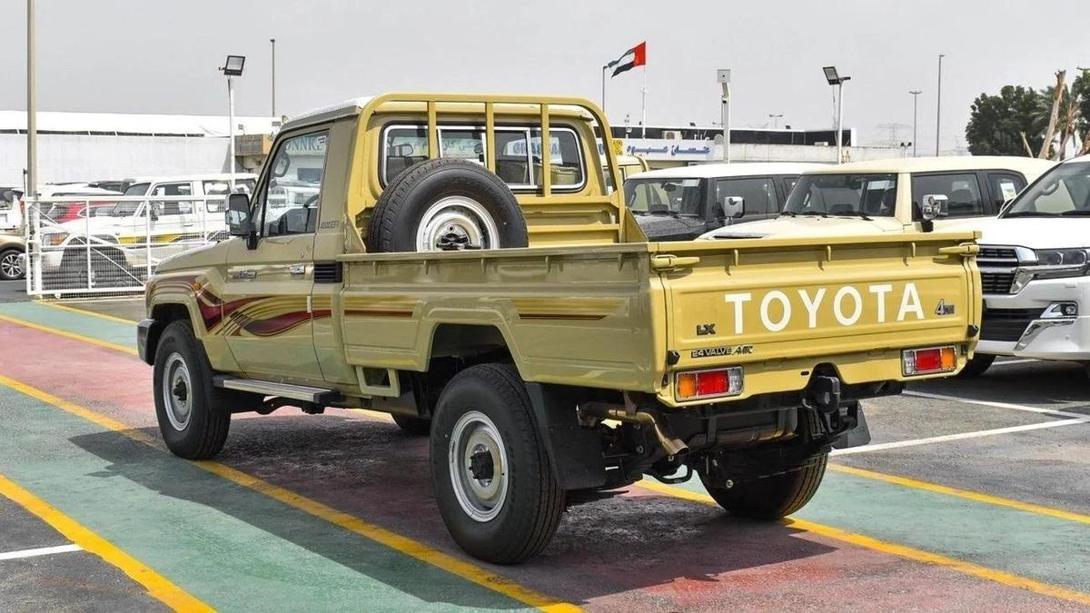Toyota Land Cruiser Pick Up Classic 4.5L V8 Double Tank-7-7