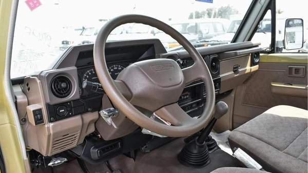 Toyota Land Cruiser Pick Up Classic 4.5L V8 Double Tank