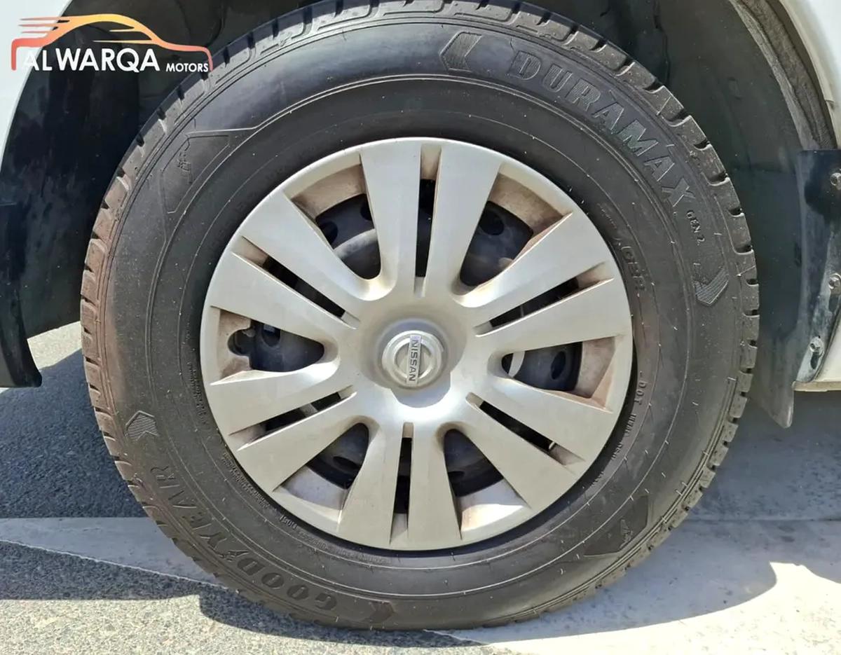 Nissan Urvan Other-17-17